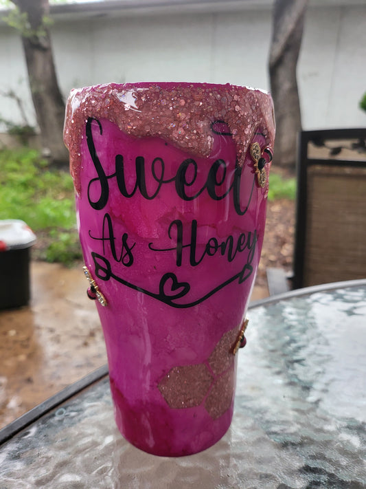 20 or 30 oz. BEE CUP